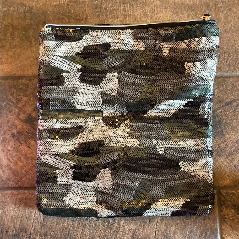 Stella&Dot Clutch